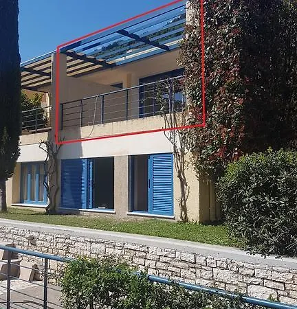 Verde Blu Beach Holiday home *